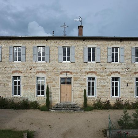 Le Cercle Chambres Climatisees Coligny Exterior photo